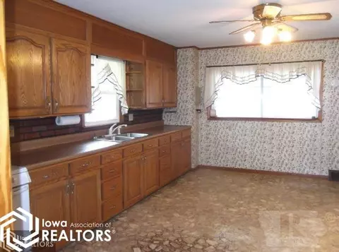 1851 Laurel St, Hamilton, IL 62341 photo 5