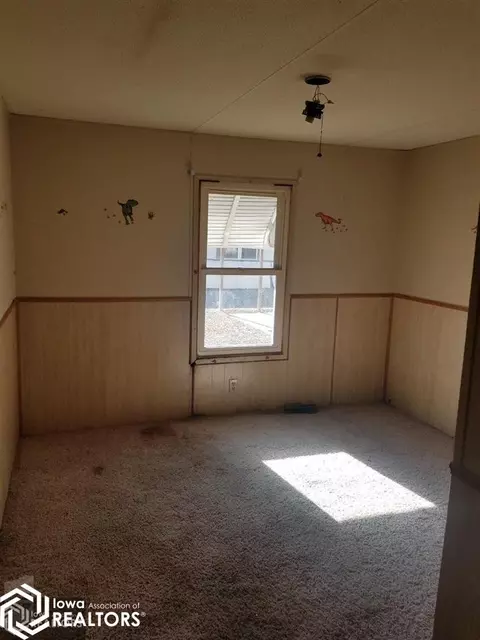 409 Des Moines, Eldon, IA 52554 photo 9