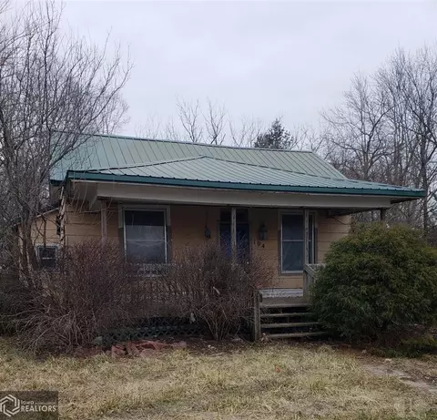 104 N Maple, Cincinnati, IA 52549 photo 2