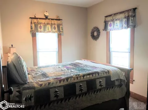 1761 Washington Rd, Eldon, IA 52554 photo 8