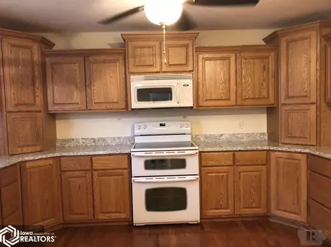 620 N 19th St, Hamilton, IL 62341 photo 9