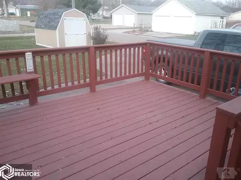 115 E Walnut, Eldon, IA 52554 photo 10