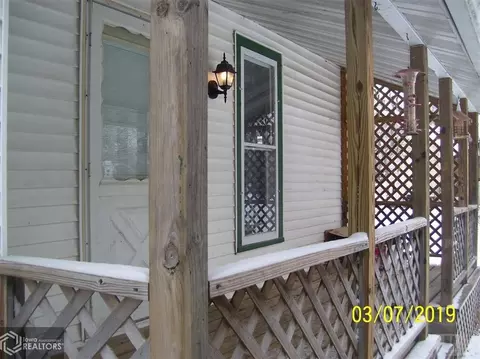 102 S Kd, Eldon, IA 52554 photo 4