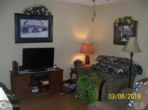 102 S Kd, Eldon, IA 52554 photo 6