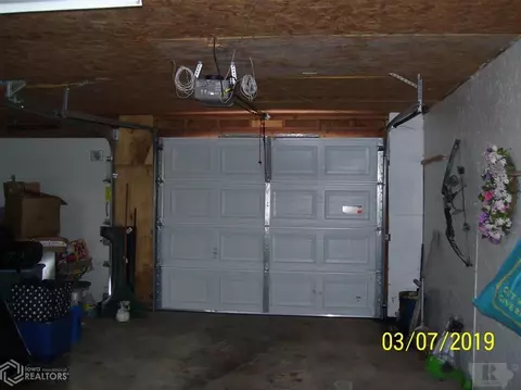 102 S Kd, Eldon, IA 52554 photo 5