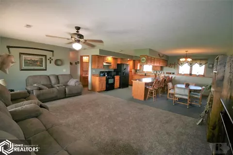 20550 545th St, Centerville, IA 52544 photo 6