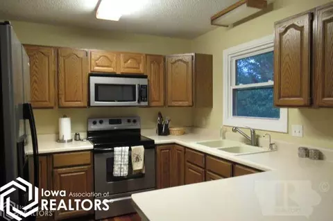 1620 Locust St, Hamilton, IL 62341 photo 7