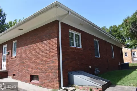 415 E Wall St, Centerville, IA 52544 photo 17