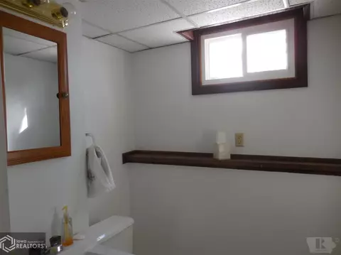 108 Crestview Dr, Hamilton, IL 62341 photo 28