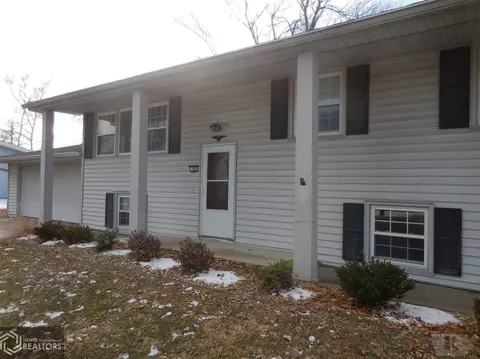108 Crestview Dr, Hamilton, IL 62341 photo 3