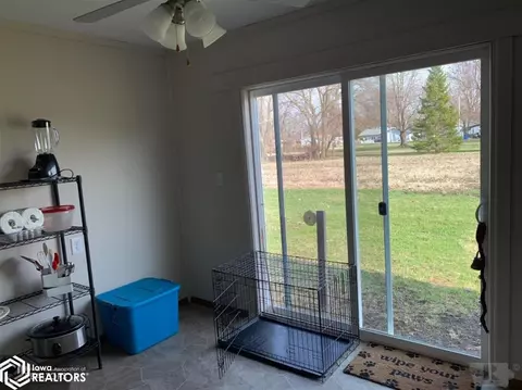 412 E Third Ave, La Harpe, IL 61450 photo 8