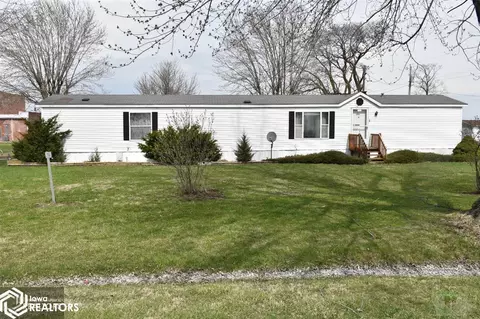 410 Wells St, Plano, IA 52581 photo 1