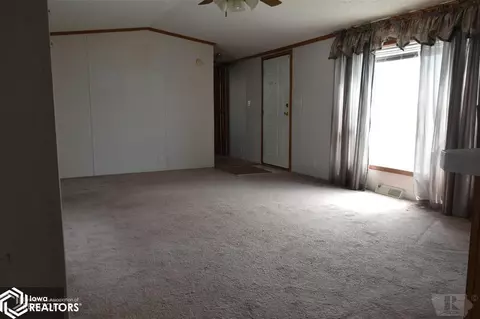410 Wells St, Plano, IA 52581 photo 7