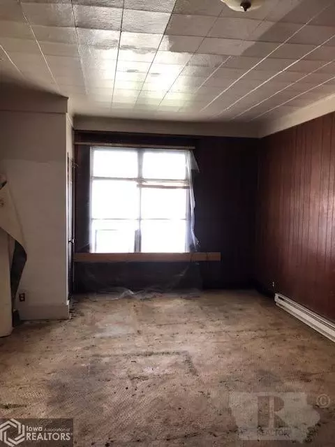 108 S Main, Centerville, IA 52544 photo 5