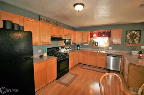 15919 240th Ave, Centerville, IA 52544 photo 17