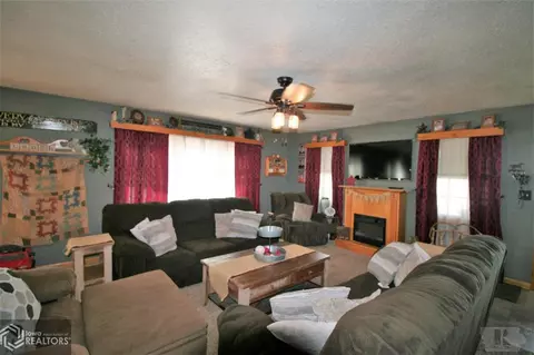 15919 240th Ave, Centerville, IA 52544 photo 9