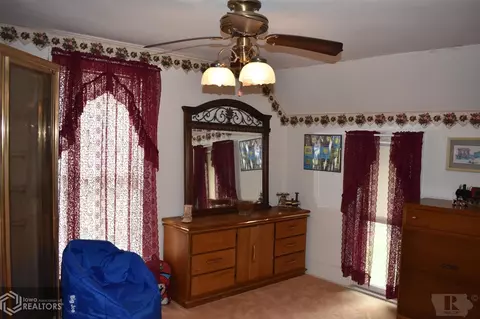 642 N Main, Centerville, IA 52544 photo 16