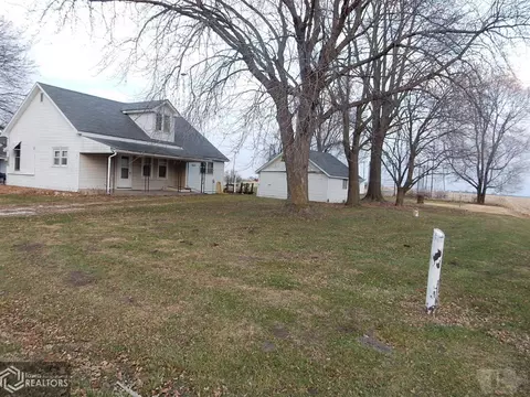 521 N County Rd #850E, Sutter, IL 62373 photo 3