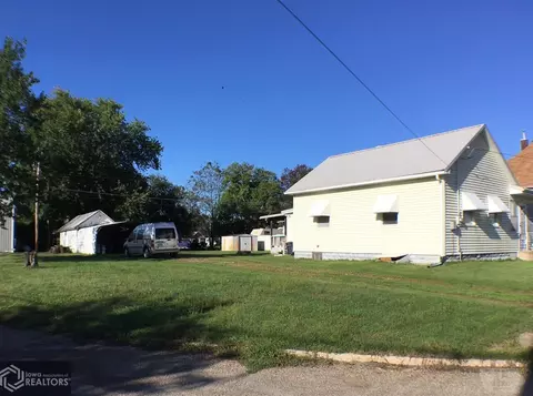 102 W Walnut, Eldon, IA 52554 photo 24