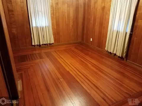 102 W Walnut, Eldon, IA 52554 photo 16
