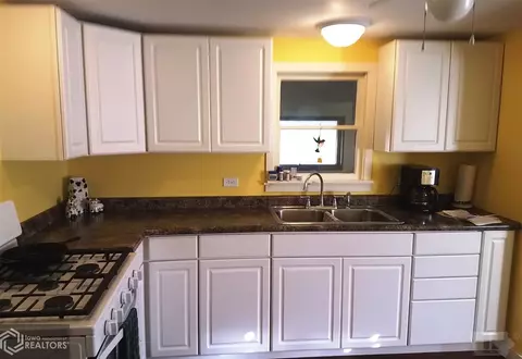 102 W Walnut, Eldon, IA 52554 photo 6