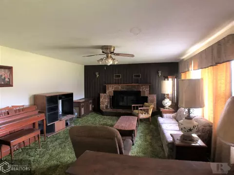 5897 Ashland Rd, Eldon, IA 52554 photo 5