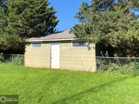 5897 Ashland Rd, Eldon, IA 52554 photo 15