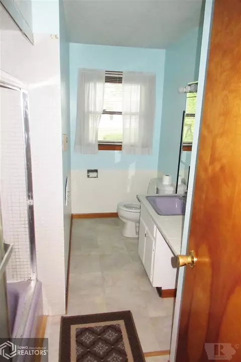 1971 Oakcrest Dr, Hamilton, IL 62341 photo 9