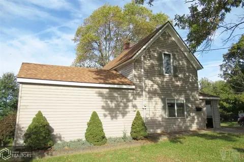 272 Elm St, Hamilton, IL 62341 photo 1
