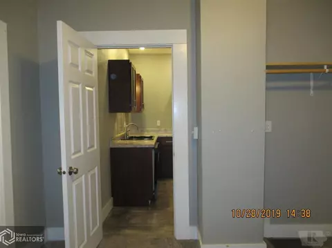 412 W Maple, Centerville, IA 52544 photo 15