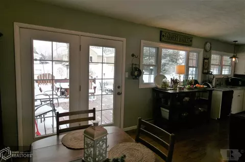320 E Madison, Centerville, IA 52544 photo 16