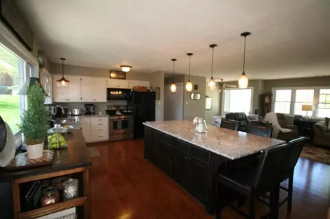 320 E Madison, Centerville, IA 52544 photo 5