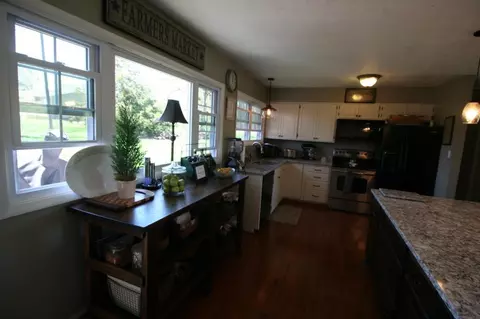 320 E Madison, Centerville, IA 52544 photo 8