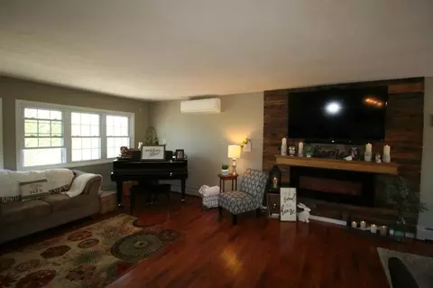 320 E Madison, Centerville, IA 52544 photo 25