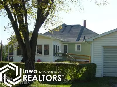 515 E Maple St, Centerville, IA 52544 photo 2