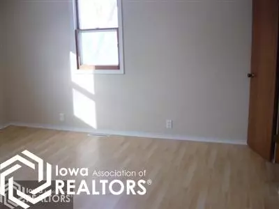 905 E Walnut St, Centerville, IA 52544 photo 16