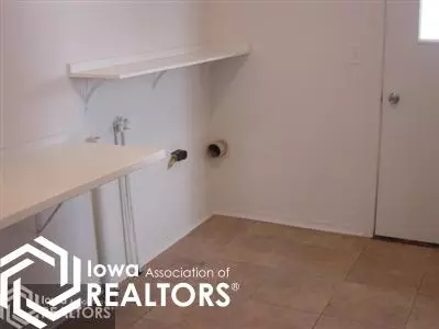 905 E Walnut St, Centerville, IA 52544 photo 11