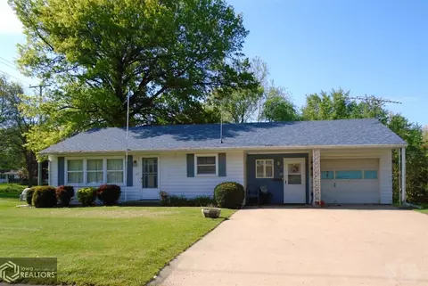 420 E Walnut, Centerville, IA 52544 photo 1