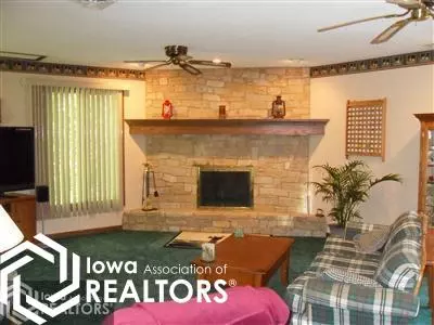 200 Crestview Dr, Hamilton, IL 62341 photo 6