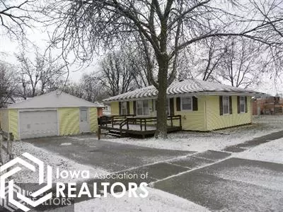 301 E State St, Corydon, IA 50060 photo 2