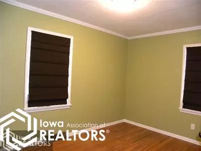 301 E State St, Corydon, IA 50060 photo 8