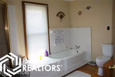 1202 E 3rd St, Washington, IA 52353 photo 11