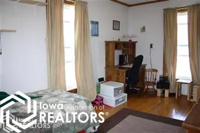 1202 E 3rd St, Washington, IA 52353 photo 8