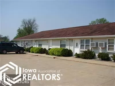 406 E Pine St, Winfield, IA 52659 photo 1