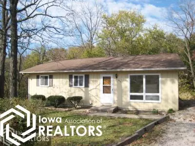 445 S 13th St, Hamilton, IL 62341 photo 1