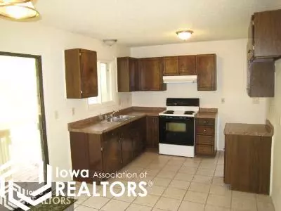 445 S 13th St, Hamilton, IL 62341 photo 4
