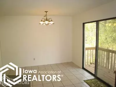 445 S 13th St, Hamilton, IL 62341 photo 5