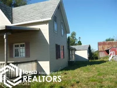 556 N State Hwy 96, Sutter, IL 62373 photo 3