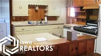 303 E Maple, Milton, IA 52570 photo 7