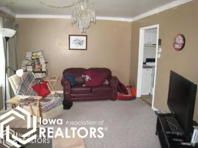 111 S 9th St, Hamilton, IL 62341 photo 2